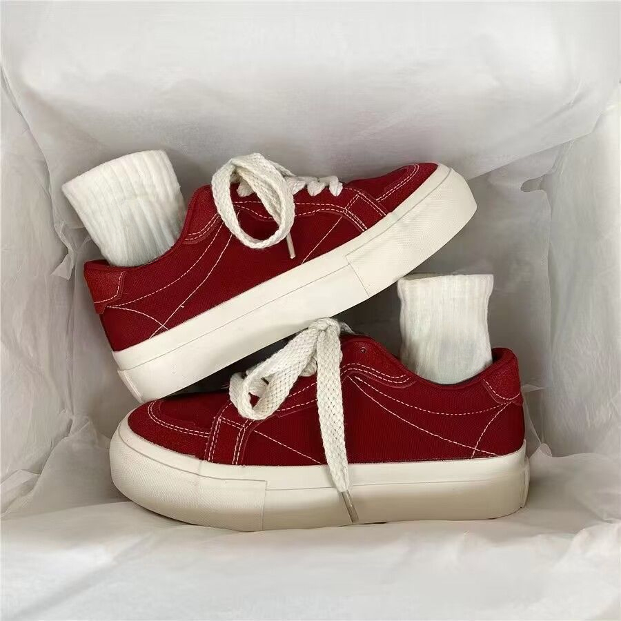 Women'S Fashion Trends Autumn 2025 - Damesschoenen Hoog op Platform Veters Lente