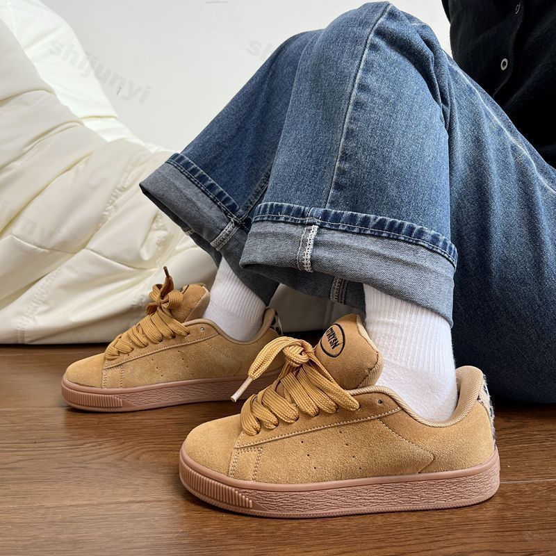 Sneakers voor koppels 2025 Her - Women'S Fashion Trends Autumn 2025 recensie en prijs